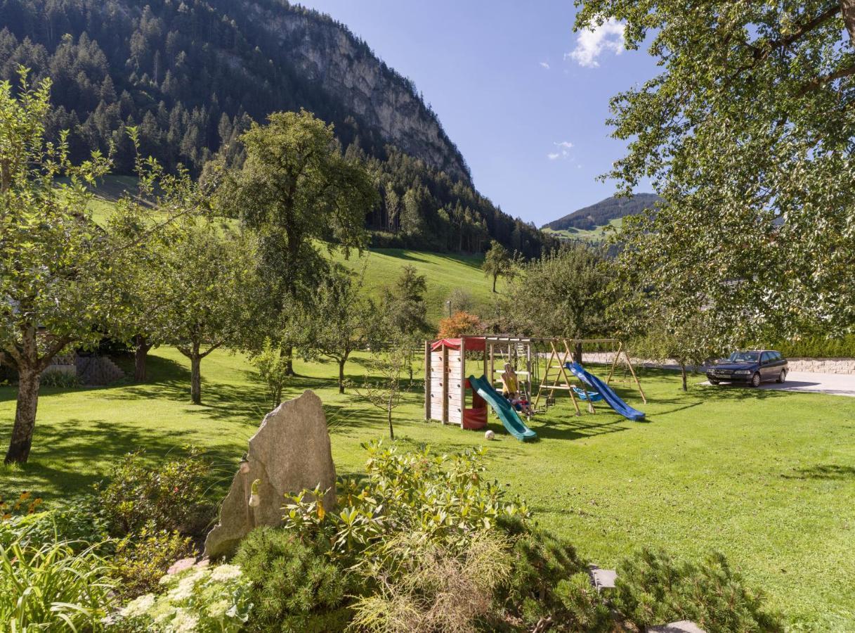 Hof Neuhaus Mayrhofen Exterior foto