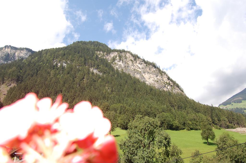 Hof Neuhaus Mayrhofen Exterior foto
